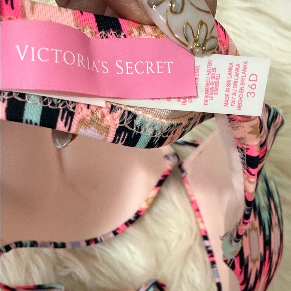 Victoria's Secret Vibrant Pink and teal Bikini Top - Picture 3 of 3